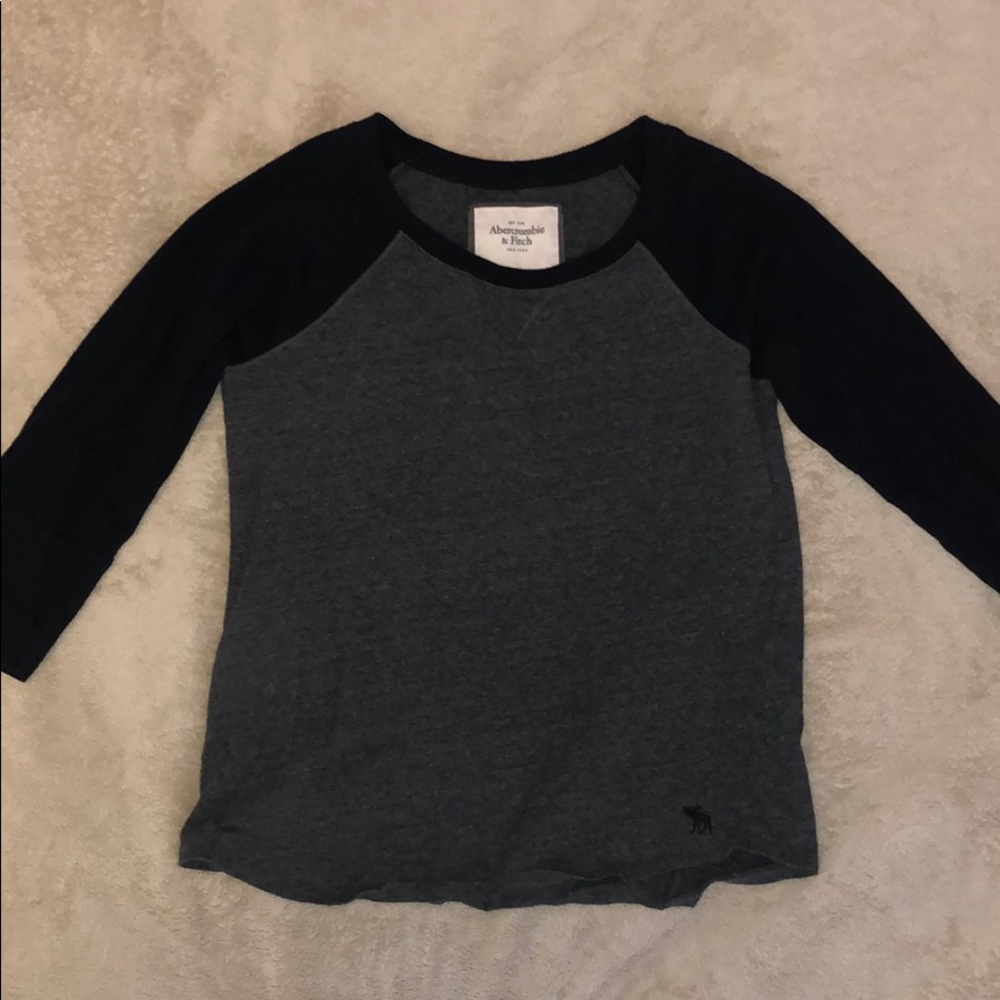 Abercrombie grey and navy tee